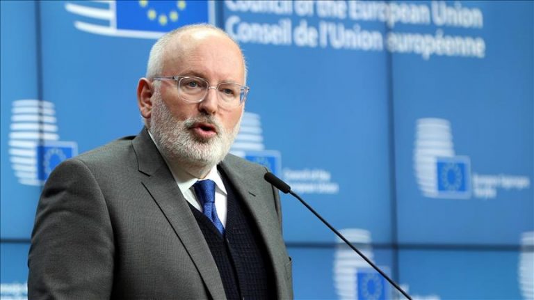 Timmermans: Evropa duhet të marrë fatin në duart e saj