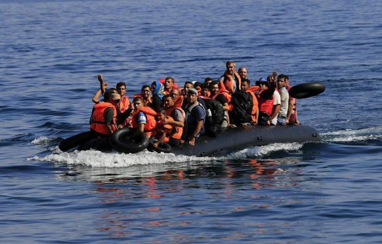 Ndalohen 65 migrantë të parregullt në Turqi