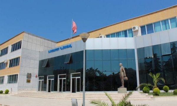 maturantët