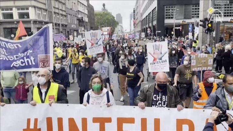 Gjermani, mijëra persona protestojnë kundër padrejtësisë sociale dhe racizmit