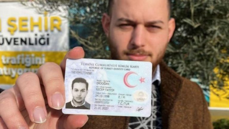 Të gjithë habiten, por emri i këtij të riu është Recep Tayyip Erdoğan: Kur e mori vesh Presidenti më trajtoi…