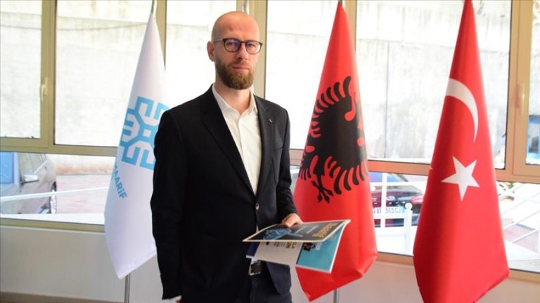 “Studentët shqiptarë që kanë studiuar me bursat e shtetit turk kanë një prestigj në tregun vendas”