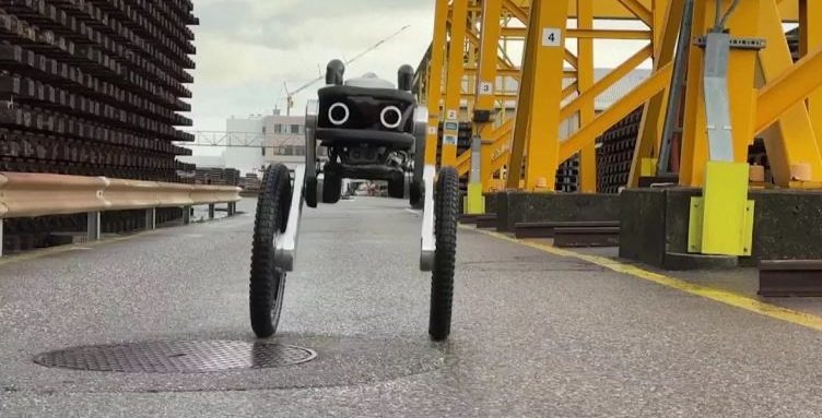 Roboti i inteligjencës artificiale që po zëvendëson njerëzit si roje sigurie në Zvicër!