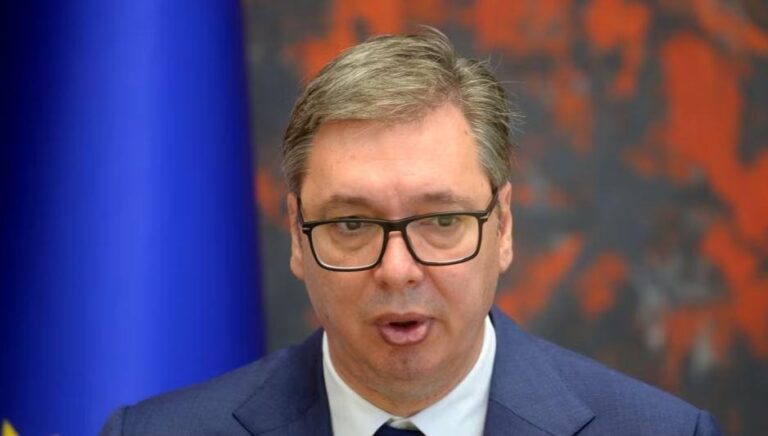 Sulmi terrorist në Kosovë, Vuçiç bisedon me vendet e QUINT-it dhe BE-në për tensionet