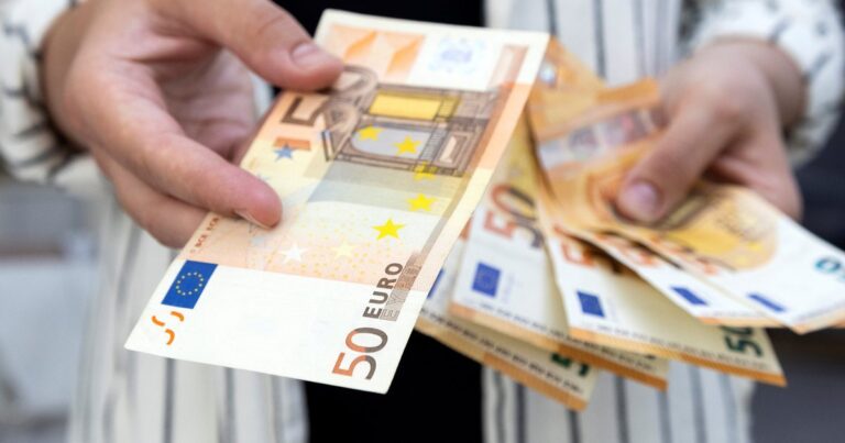 Kthehet rënia e kursit Euro-Lek, prek nivelin më të ulët në tre muaj