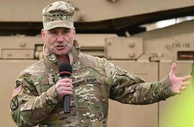 Komandanti i lartë amerikan: Kosova ka nevojë për forca të armatosura dhe armatim