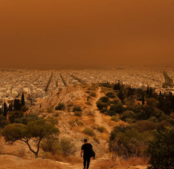 Athina si planeti Mars, Helsinki pushtohet nga dëbora: Moti i pazakontë pushton Evropën